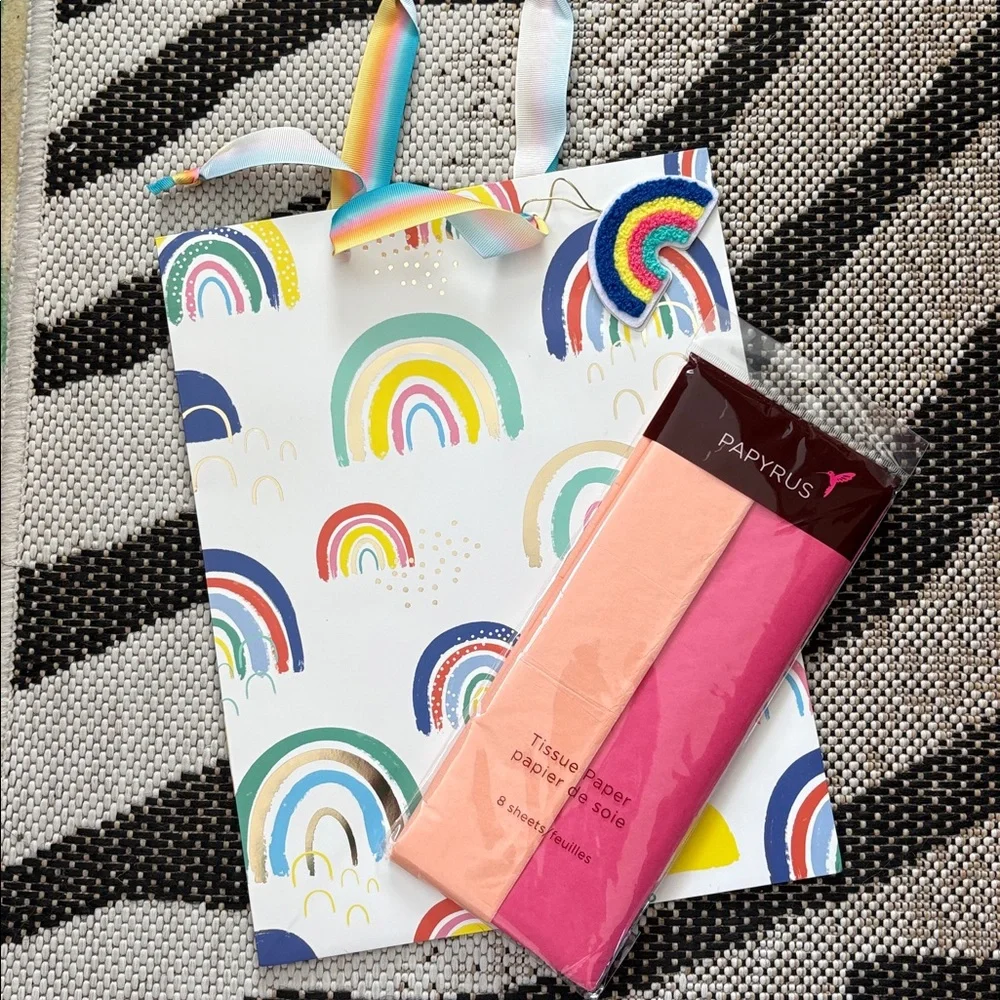 🆕Papyrus Rainbows Gift Bag And 2 Color Tissue Package